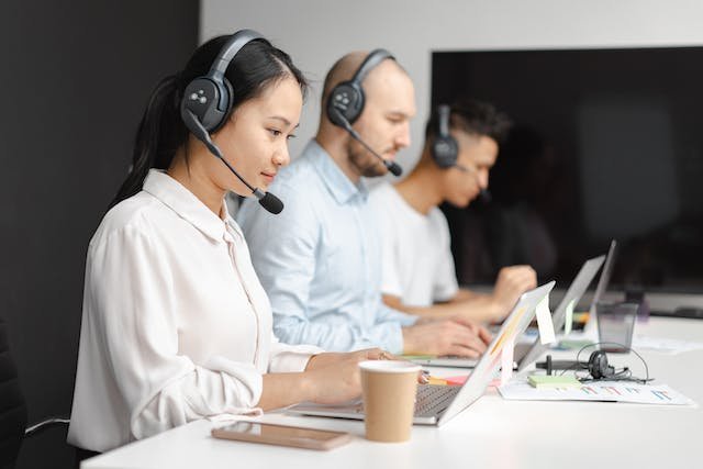 Contact Center Best Ways for Businesses to Improve Customer Experience