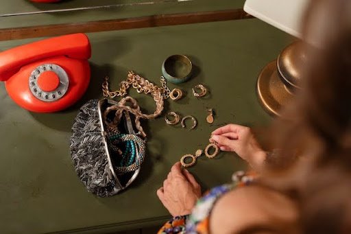 Over 80% of Australians Are Sitting on Hidden Gold: How Scrap Jewelry Could Add Thousands to Your Wallet!